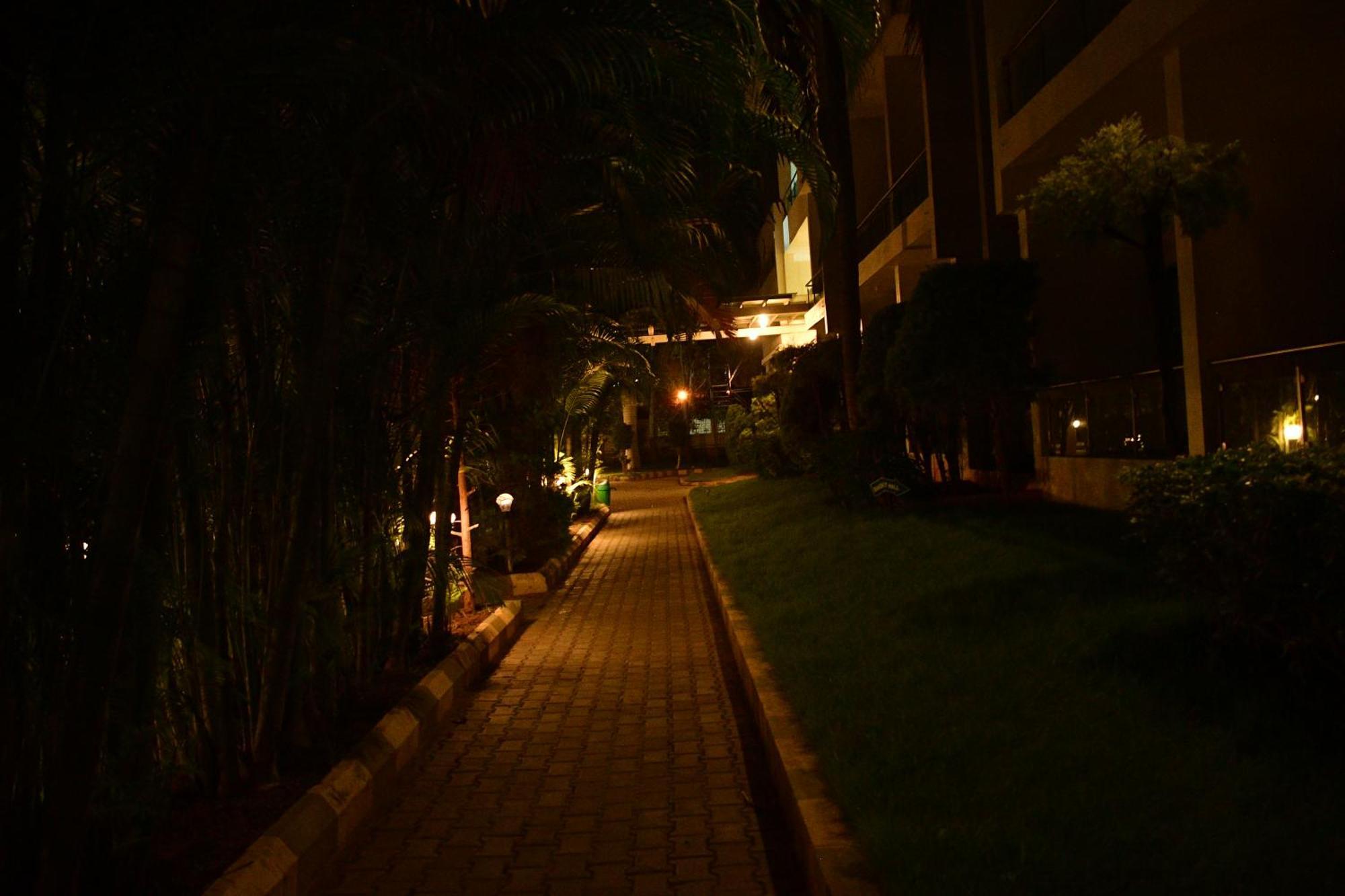 Nijaguna Resorts Chamrajnagar Ngoại thất bức ảnh